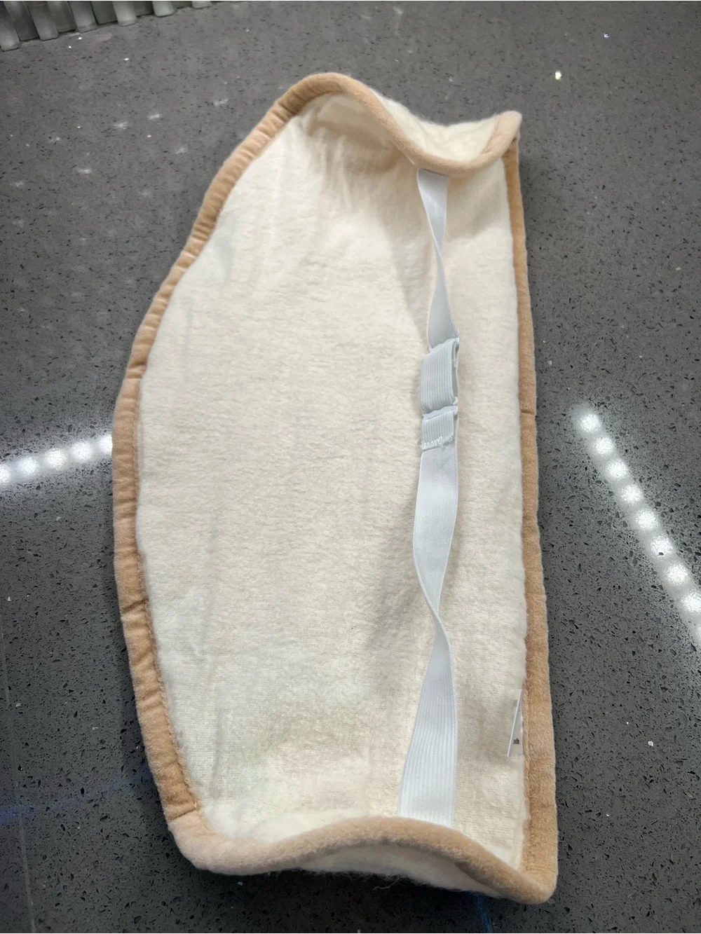 Lower back and kidney warmer belt made with natural 💯 wool